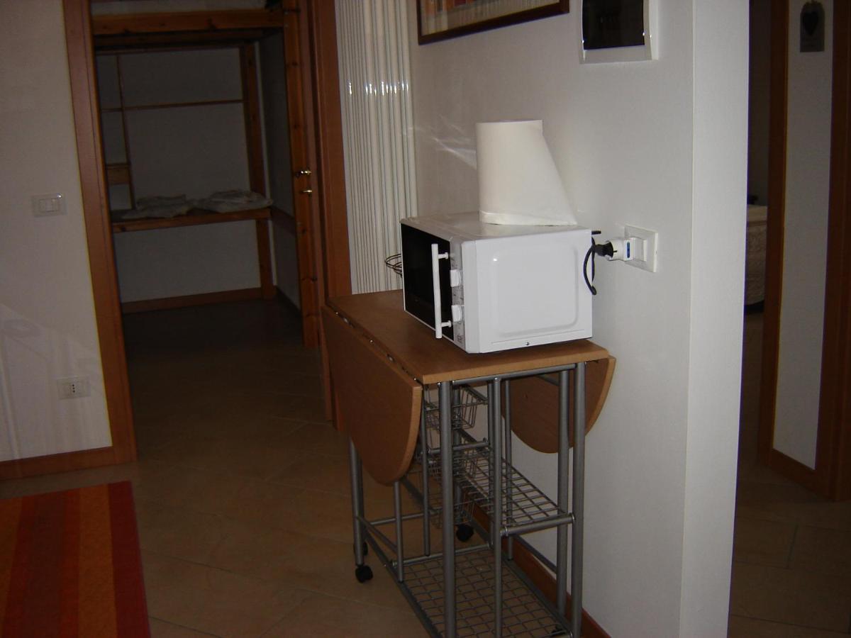 Apartment A 7 Km Da Salo' Casa Del Sole Mansarda *