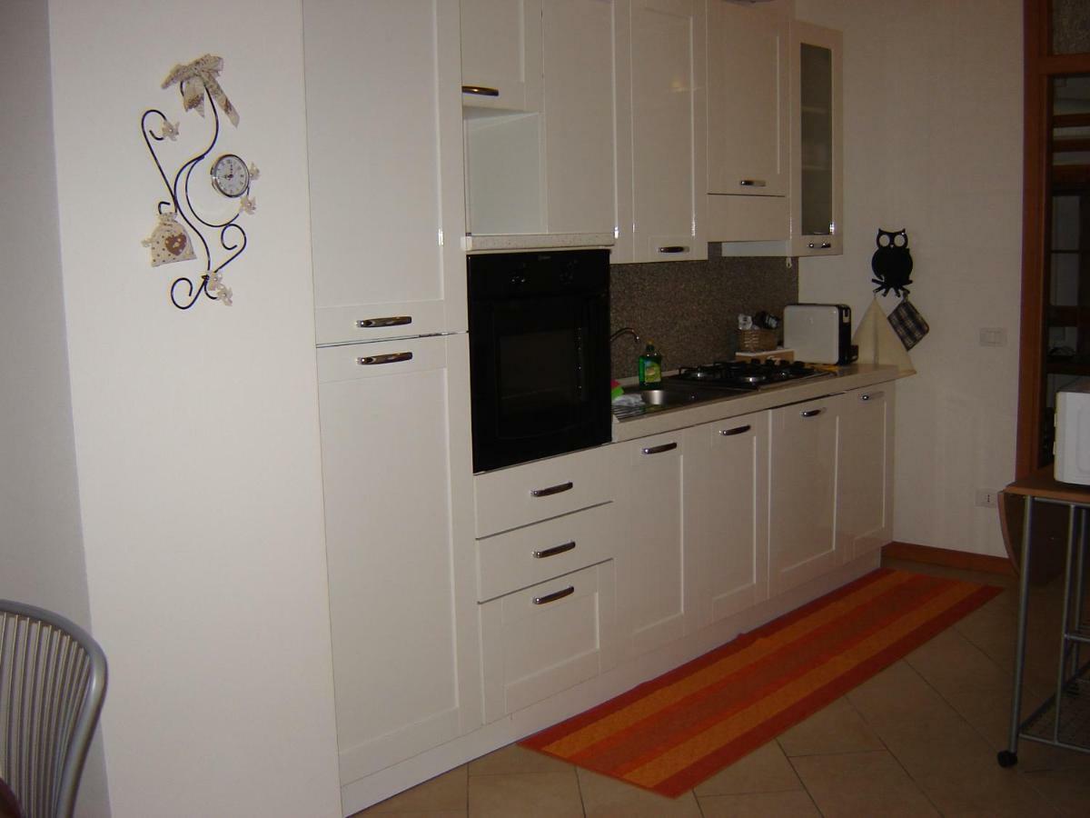 Apartment A 7 Km Da Salo' Casa Del Sole Mansarda